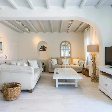 Holiday home The Mykonist Seaside Villas & Suites Ornos By Amaris